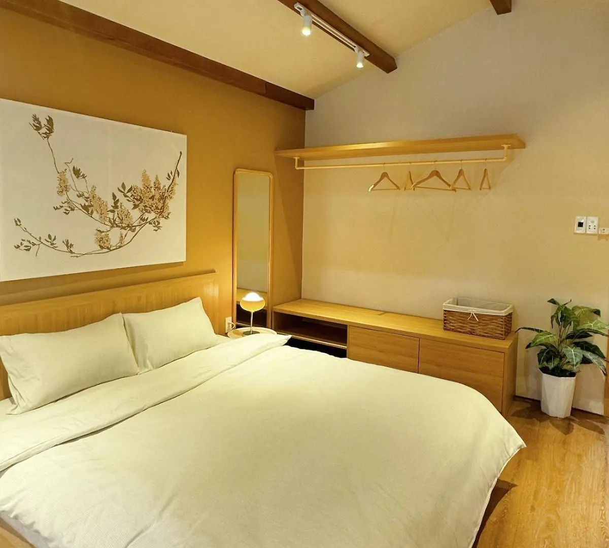 Cherish Villa - Near Mountain And Beach - Son Tra Da Nang