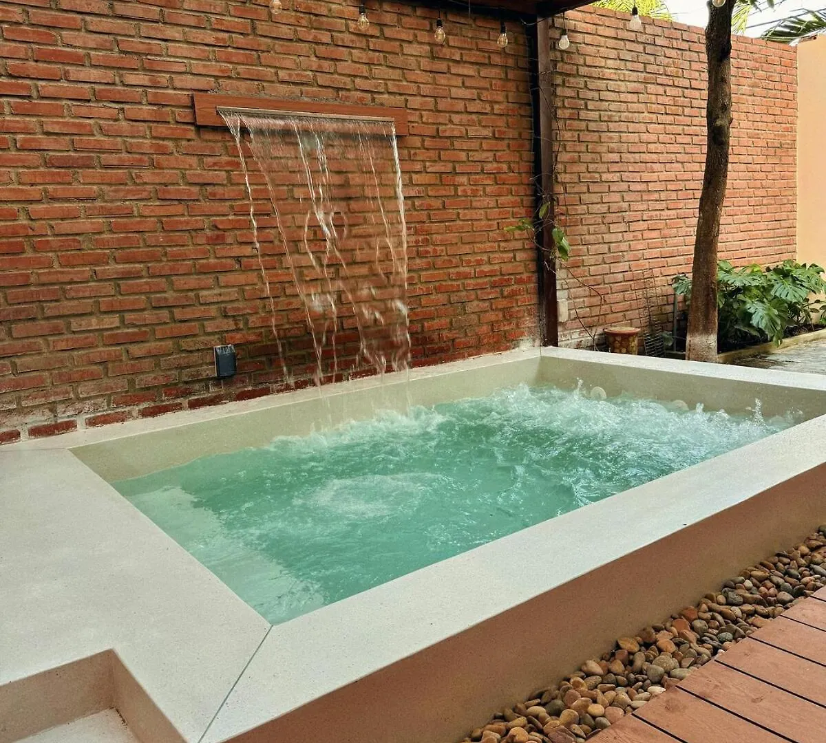 Cherish Villa - Near Mountain And Beach - Son Tra Da Nang